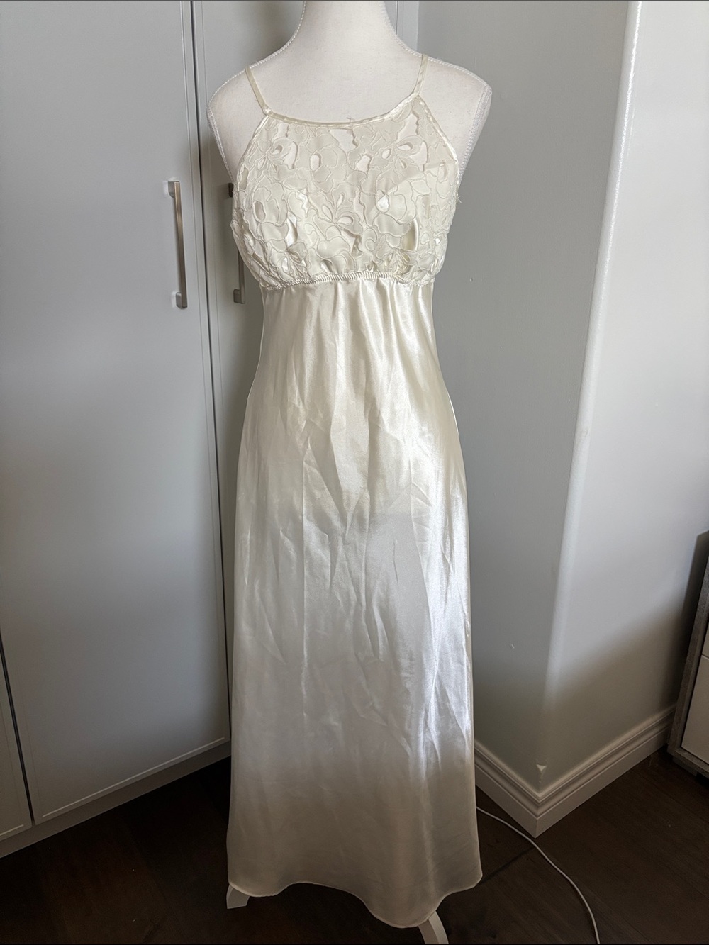 Gorgeous Vintage Ivory Satin Flora Nightgown with Lace Bodice